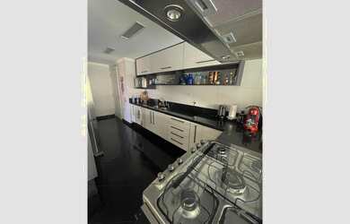 Imagem 2: 3 dormitórios na Rua Muniz De Sousa