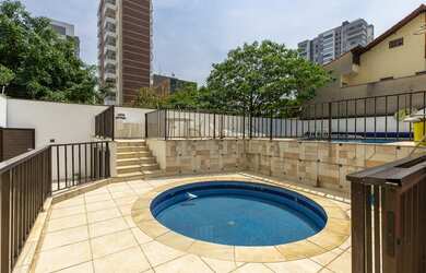 Imagem 4: 4 dormitórios na Rua Doutor Diogo De Faria