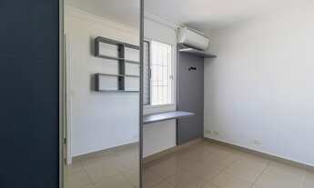 Imagem 3: Casa à venda em São Paulo, Parque Jabaquara, com 3 quartos, 271m²