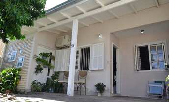 Imagem: Casa à venda no bairro Harmonia - Canoas/RS