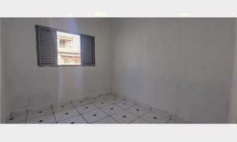 Imagem 3: Casa à venda no bairro Vila Carmosina - São Paulo/SP