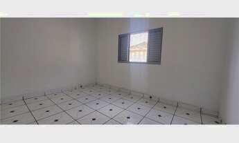 Imagem 4: Casa à venda no bairro Vila Carmosina - São Paulo/SP