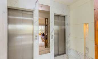 Imagem 2: Apartamento à venda no bairro Moema - São Paulo/SP