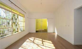 Imagem 2: Casa à venda no bairro Campo Belo - São Paulo/SP