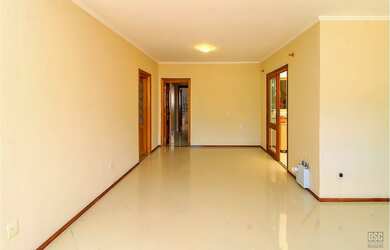 Imagem 6: Casa à venda no bairro Passo da Areia - Porto Alegre/RS