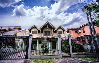 Imagem 2: Casa à venda no bairro Parque Santa Fé - Porto Alegre/RS