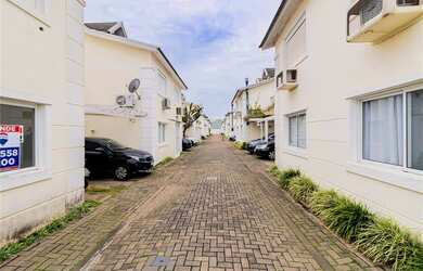 Imagem 2: Casa à venda no bairro Jardim Itu - Porto Alegre/RS