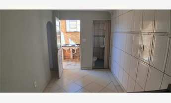 Imagem 4: Casa Padrão, 3 dormitórios na Rua Albino Arilla