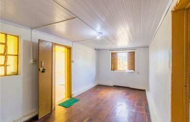 Imagem 3: Casa à venda no bairro Partenon - Porto Alegre/RS