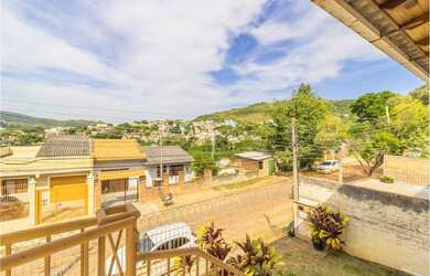 Imagem 3: Casa à venda em Porto Alegre, Partenon, com 5 quartos, 150m²