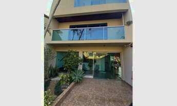 Imagem: Casa à venda no bairro Jardim Las Vegas