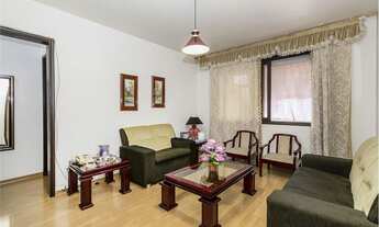 Imagem 2: Apartamento à venda no bairro Vila Ipiranga - Porto Alegre/RS