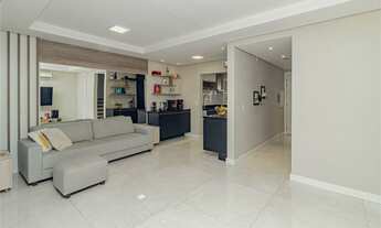 Imagem: Casa à venda no bairro Sarandi - Porto