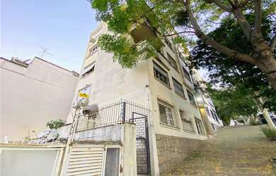 Imagem 2: Apartamento à venda no bairro Petrópolis - Porto Alegre/RS