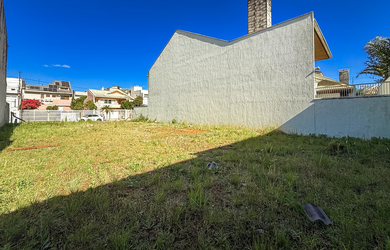 Imagem 7: Na Rua áustria Terreno / lote com venda por R$580.000