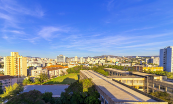 Imagem 5: 4 dormitórios na Rua Laurindo