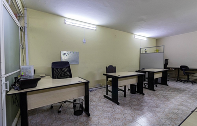 Imagem 2: Casa Comercial à Venda em Perdizes, São Paulo-SP - 3 Vagas, 279m²