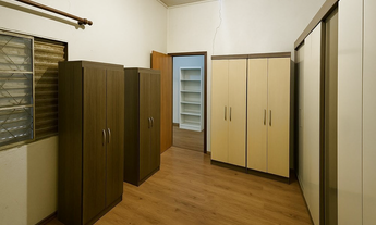 Imagem 2: Casa à venda em Porto Alegre, Menino Deus, com 2 quartos, 80m²