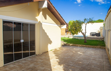 Imagem 2: 2 dormitórios na Rua Alcebíades Azeredo Dos Santos