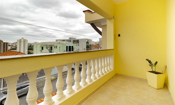 Imagem 2: Casa à venda em São Paulo, Alto da Lapa, com 3 quartos, 120m²