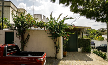 Imagem 2: Oportunidade Única: Casa à Venda em São Paulo-SP, no Bairro Sumaré com 3 Quartos e 217m² d