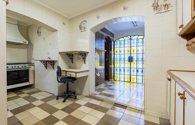 Imagem 7: Casa à Venda no Jardim da Glória, São Paulo-SP: 4 Quartos, 3 Suítes, 2 Vagas, 298m²