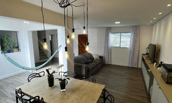 Imagem 2: Casa em Condomínio à Venda em Santa Teresinha, São Paulo-SP: 3 Suítes, 2 Vagas, 242 m²!