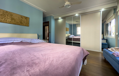 Imagem 4: 3 dormitórios, 1 suítes, 4 banheiro, 2 vagas na garagem, 166M² de Área Construída