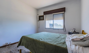 Imagem 7: Casa à venda em Porto Alegre, Sarandi, com 4 quartos, 300m²