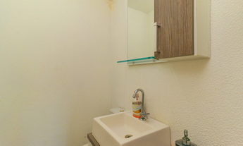 Imagem 6: 1 banheiros na Rua Bento Gonçalves