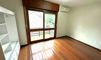 Imagem 2: 4 dormitórios na Rua Câncio Gomes