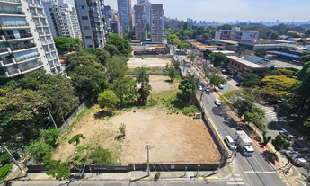 Imagem 2: 4 dormitórios na Avenida República Do Líbano