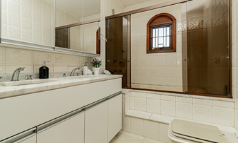 Imagem 7: 4 dormitórios na Rua Paulo Blaschke