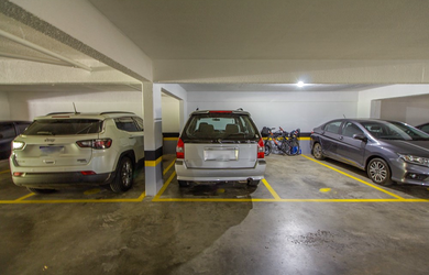 Imagem 6: 4 dormitórios na Avenida Inácio Vasconcelos