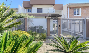 Imagem: 4 dormitórios na Rua Doutor Jorge Fayet