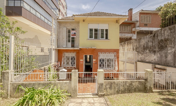 Imagem: Casa à venda em Porto Alegre, Menino Deus