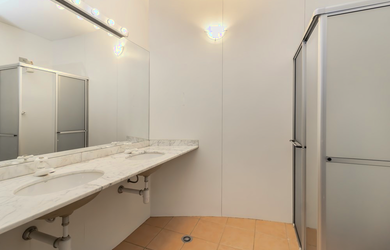 Imagem 13: 2 banheiro na Rua Bertram