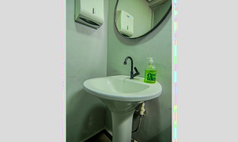 Imagem 6: 1 banheiros na Rua Frederico Abranches