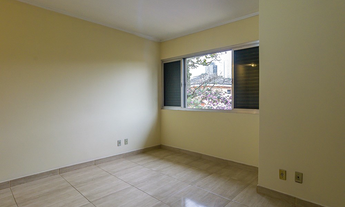 Imagem 2: 4 dormitórios na Rua Sebastião Rodrigues