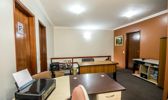 Imagem 3: 4 dormitórios na Rua Artur Orlando