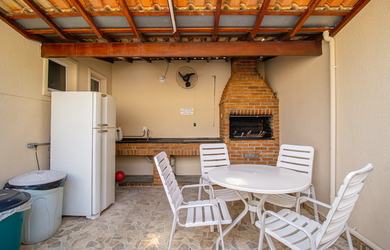 Imagem 2: 3 dormitórios na Rua Regino Aragão