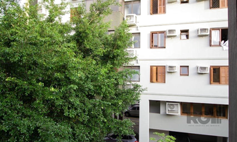 Imagem 3: Apartamento à venda em Porto Alegre, Menino Deus, com 1 quarto, 27m²