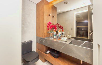 Imagem 2: 4 dormitórios na Rua França Pinto