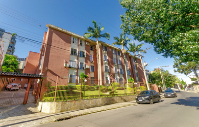 Imagem 3: 3 dormitórios, 1 banheiros, 74M² de Área Construída