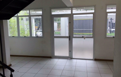 Imagem 2: 4 dormitórios na Avenida Elias Cirne Lima