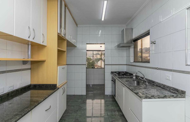 Imagem: 4 dormitórios na Rua Mariz E Barros