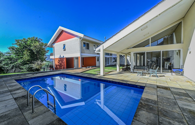 Imagem: 4 dormitórios na Rua Paulo Madureira Coelho