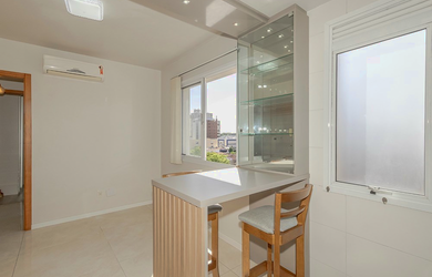 Imagem 6: 1 dormitório, 1 suítes, 1 banheiros, 1 vaga na garagem, 31M² de Área Construída