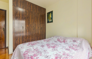 Imagem 6: 3 dormitórios, 1 suítes, 6 banheiro, 1 vaga na garagem, 198M² de Área Construída