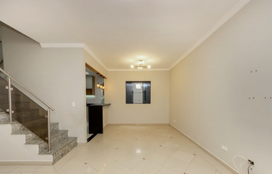 Imagem: 3 dormitórios na Rua Cláudio Rodrigues